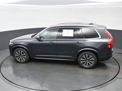 Used 2021 Volvo XC90 T6 Momentum w/ Advanced Package image 36