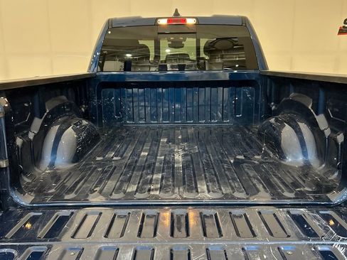 Used 2021 RAM 1500 Big Horn image 5