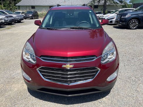 Used 2017 Chevrolet Equinox LT w/ Convenience Package FWD image 2