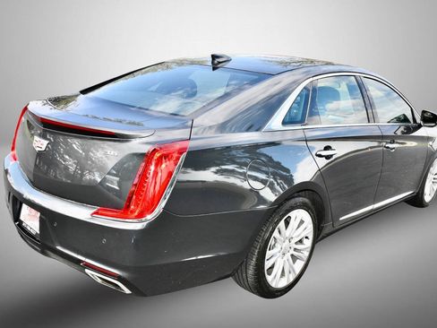 Used 2019 Cadillac XTS Luxury FWD image 7