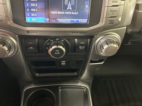 Used 2016 Toyota 4Runner SR5 image 13