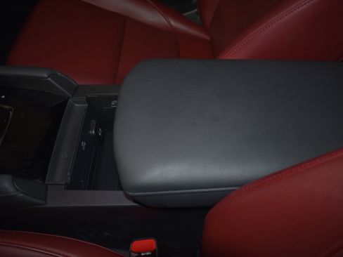 Used 2020 MAZDA MAZDA3 Hatchback w/ Premium Package image 24