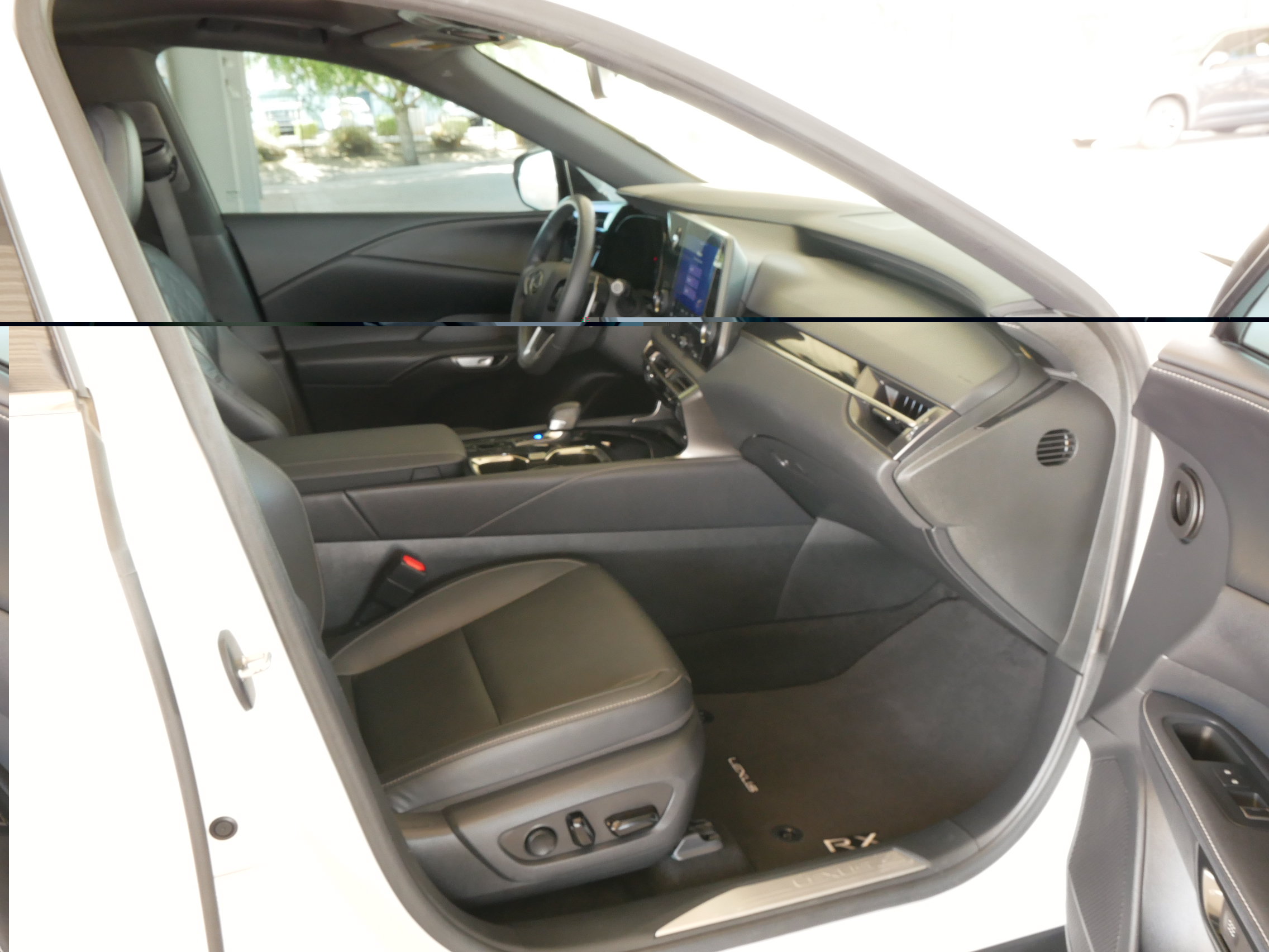 Used 2023 Lexus RX 350 FWD w/ Cold Area Package image 10