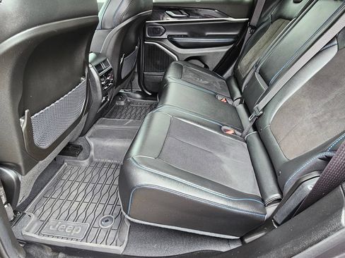 Used 2023 Jeep Grand Cherokee Trailhawk w/ Advanced Protech Group II AWD/4WD image 23