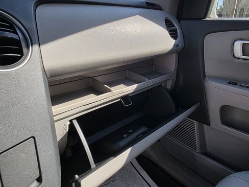 Used 2011 Honda Pilot EX image 20