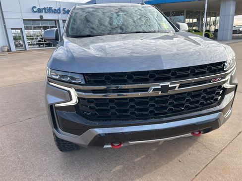 Used 2021 Chevrolet Tahoe Z71 w/ Rear Media and Nav Package AWD/4WD image 8