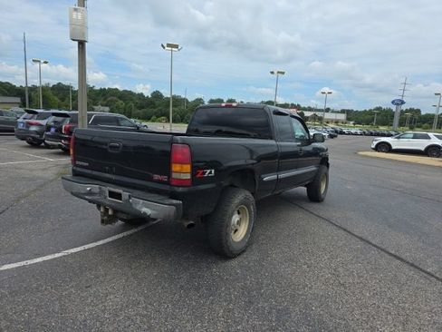 Used 2001 GMC Sierra 1500 4x4 Extended Cab w/ Convenience Plus Group image 3