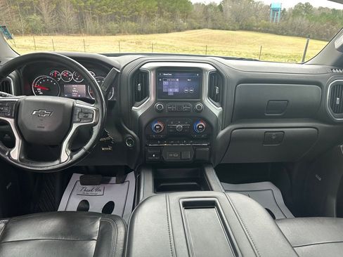 Used 2020 Chevrolet Silverado 1500 LT Trail Boss image 14