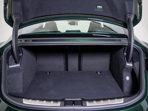 New 2025 Porsche Taycan Turbo image 28