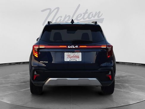 Certified 2026 Kia Seltos EX w/ EX Sunroof Package FWD image 7