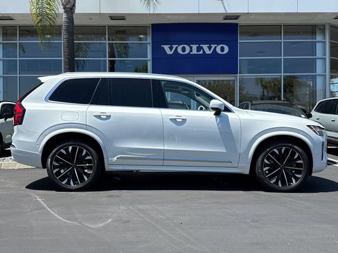 New 2026 Volvo XC90 T8 Ultra w/ Lounge Package AWD/4WD image 6
