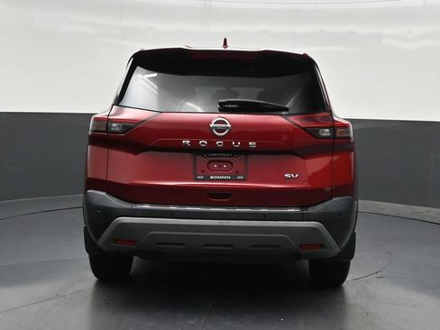 Used 2021 Nissan Rogue SV FWD image 4