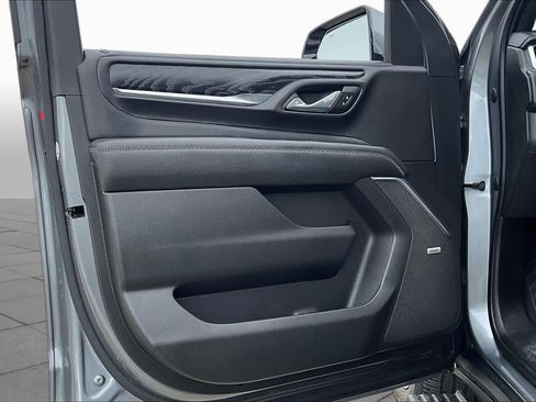Used 2021 GMC Yukon Denali w/ Denali Premium Package RWD image 22