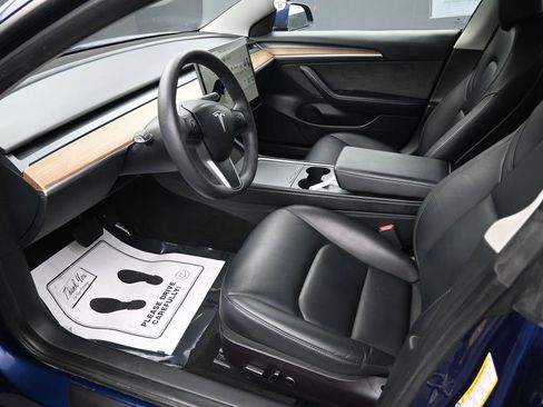 Used 2023 Tesla Model 3 Standard Range image 25