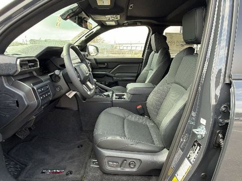 New 2026 Toyota 4Runner TRD Off-Road Premium image 15