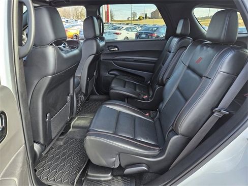 Used 2023 Dodge Durango GT image 7