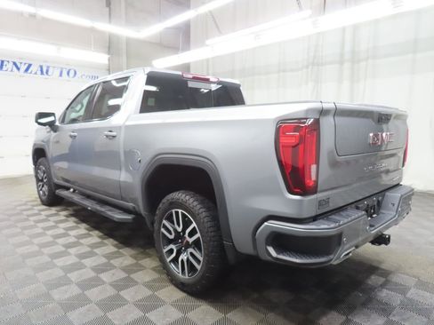 Used 2023 GMC Sierra 1500 AT4 w/ AT4 Preferred Package image 5
