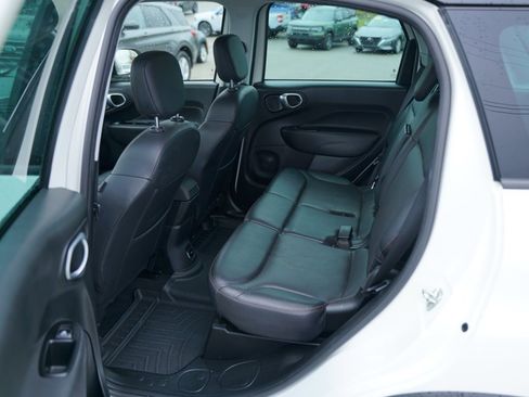 Used 2019 FIAT 500L Trekking image 26