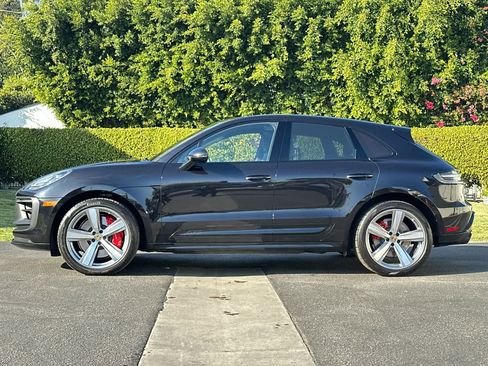 Used 2025 Porsche Macan GTS image 2
