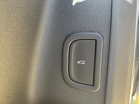New 2026 GMC Acadia Elevation w/ Black Edition FWD image 24