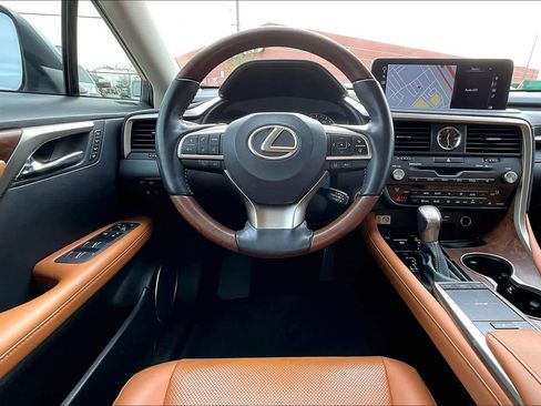 Used 2022 Lexus RX 350L FWD w/ Premium Package image 5