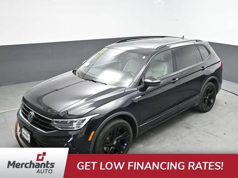 Used 2023 Volkswagen Tiguan SE R-Line AWD/4WD image 21