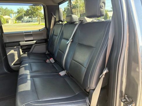 Used 2018 Ford F150 XLT w/ Equipment Group 302A Luxury AWD/4WD image 15