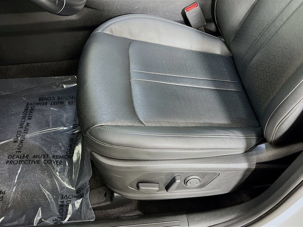 Used 2022 Kia Sorento S w/ Panoramic Sunroof Package AWD/4WD image 19