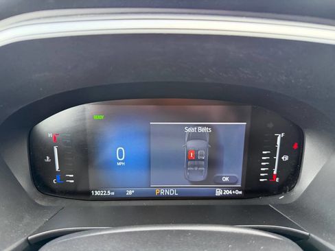 Used 2024 Ford Escape SE w/ Class II Trailer Tow Package image 24