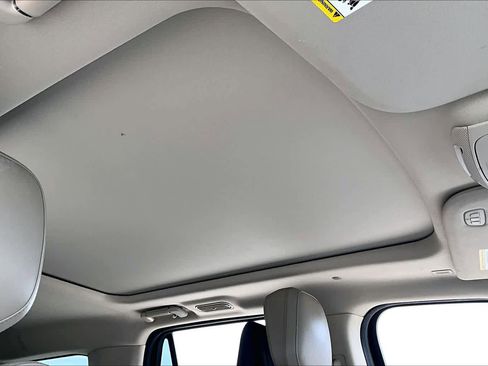 Used 2023 Lincoln Navigator Reserve RWD image 13