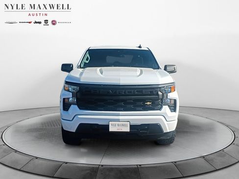 Used 2024 Chevrolet Silverado 1500 Custom image 18
