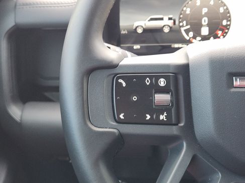 Certified 2025 Land Rover Defender 110 S image 28