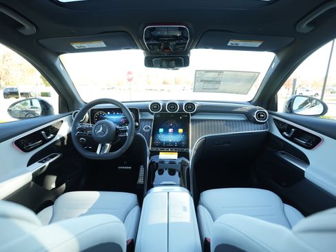 New 2026 Mercedes-Benz GLC 300 4MATIC image 18