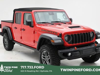 Used 2024 Jeep Gladiator Mojave w/ Dual Top Group