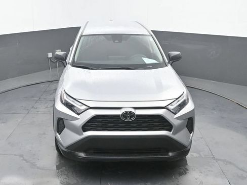 Used 2024 Toyota RAV4 LE FWD image 29