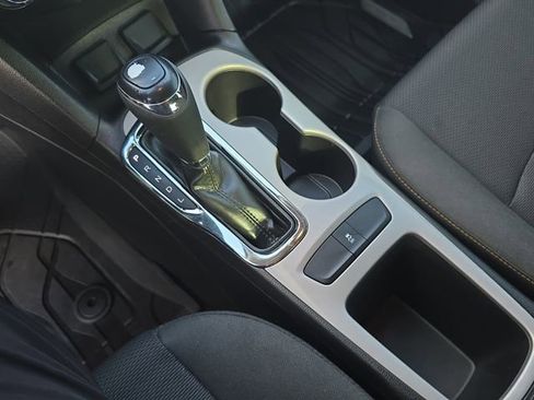 Used 2018 Chevrolet Cruze LS image 22