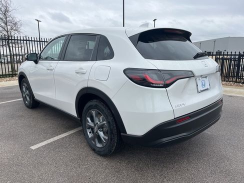 New 2026 Honda HR-V LX image 4