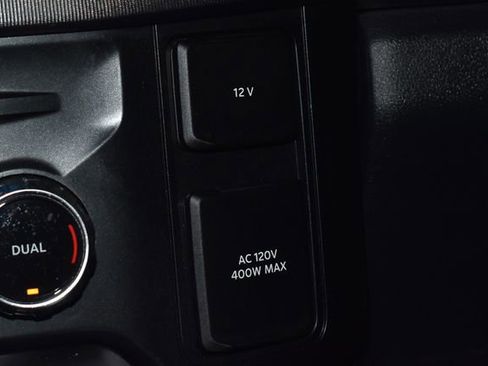 Used 2025 Ford F250 Platinum image 23