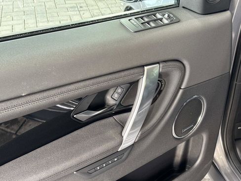 Certified 2025 Land Rover Discovery Sport S image 20