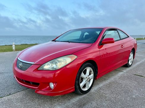 Used 2004 Toyota Solara SE Sport FWD image 1