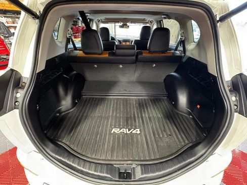 Used 2016 Toyota RAV4 Limited w/ Advanced Technology Package image 11