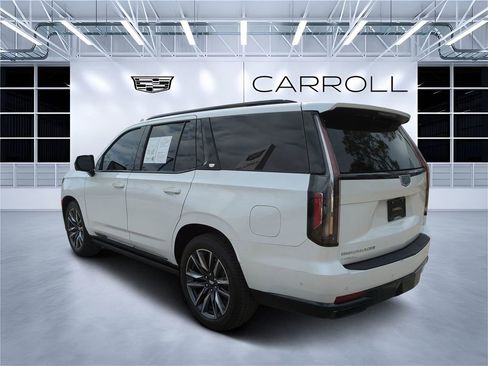 Used 2021 Cadillac Escalade Sport w/ Driver Assist Tech Package image 5