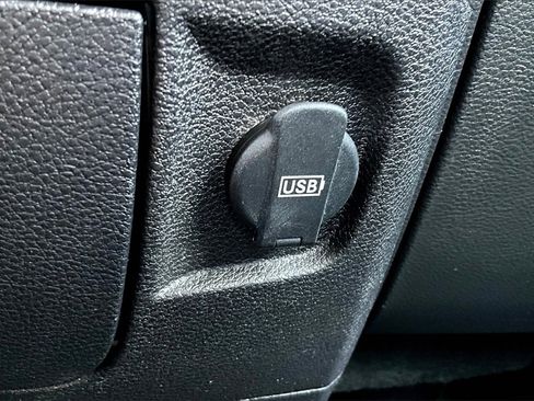 Used 2018 RAM 1500 Express image 33