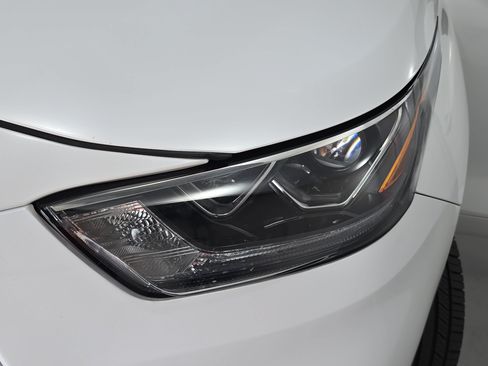 Used 2023 Toyota Highlander Limited FWD image 32