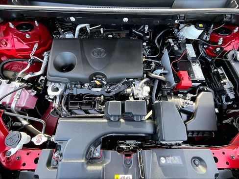 Certified 2024 Toyota RAV4 LE image 31