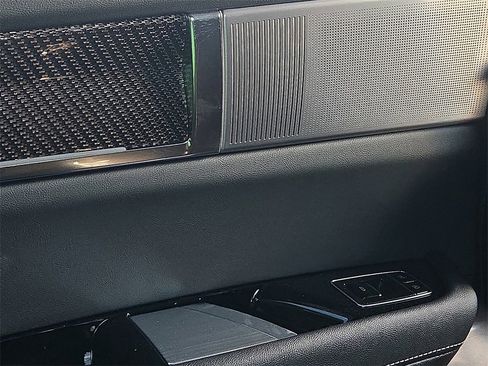 New 2026 Cadillac Vistiq Sport image 17