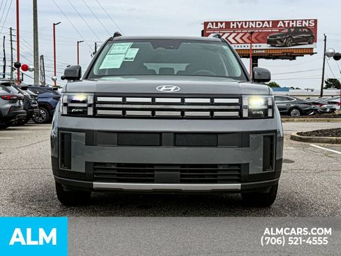 Used 2025 Hyundai Santa Fe SEL FWD image 5