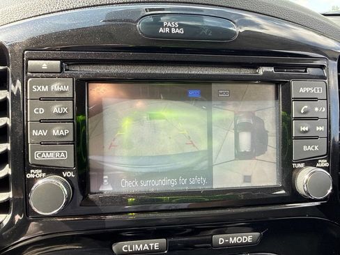Used 2017 Nissan Juke SV w/ Technology Package FWD image 17