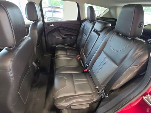 Used 2013 Ford Escape Titanium FWD image 32
