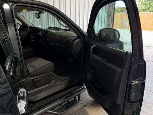 Used 2013 Chevrolet Silverado 1500 LT image 12